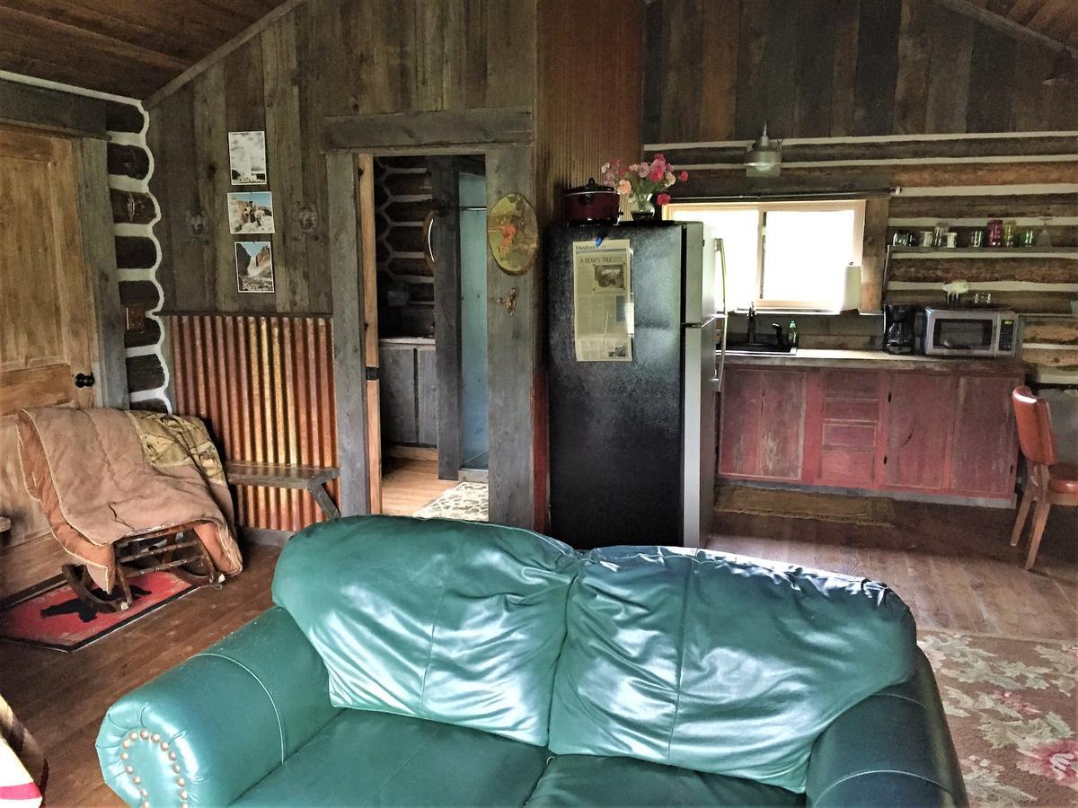 Creek Cabin Gardiner Exterior photo